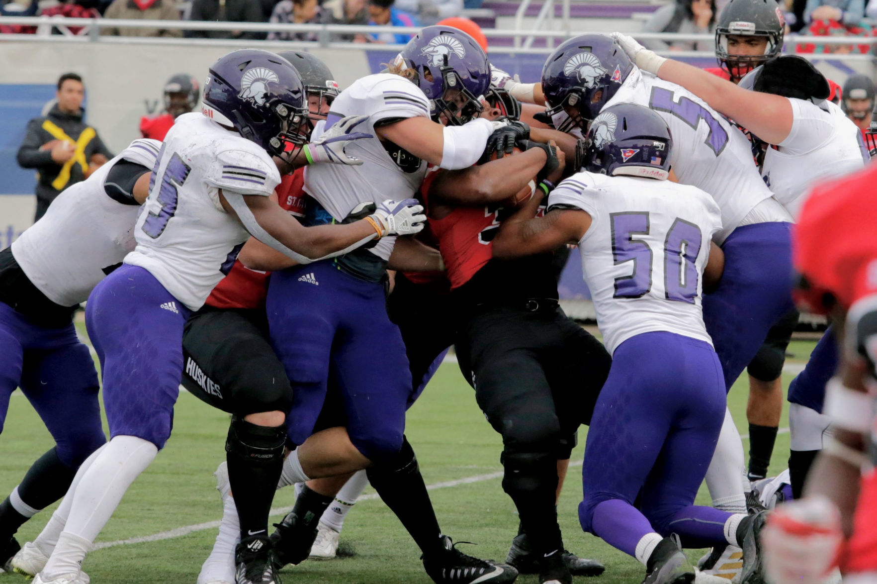 Winona State Football vs St. Cloud State